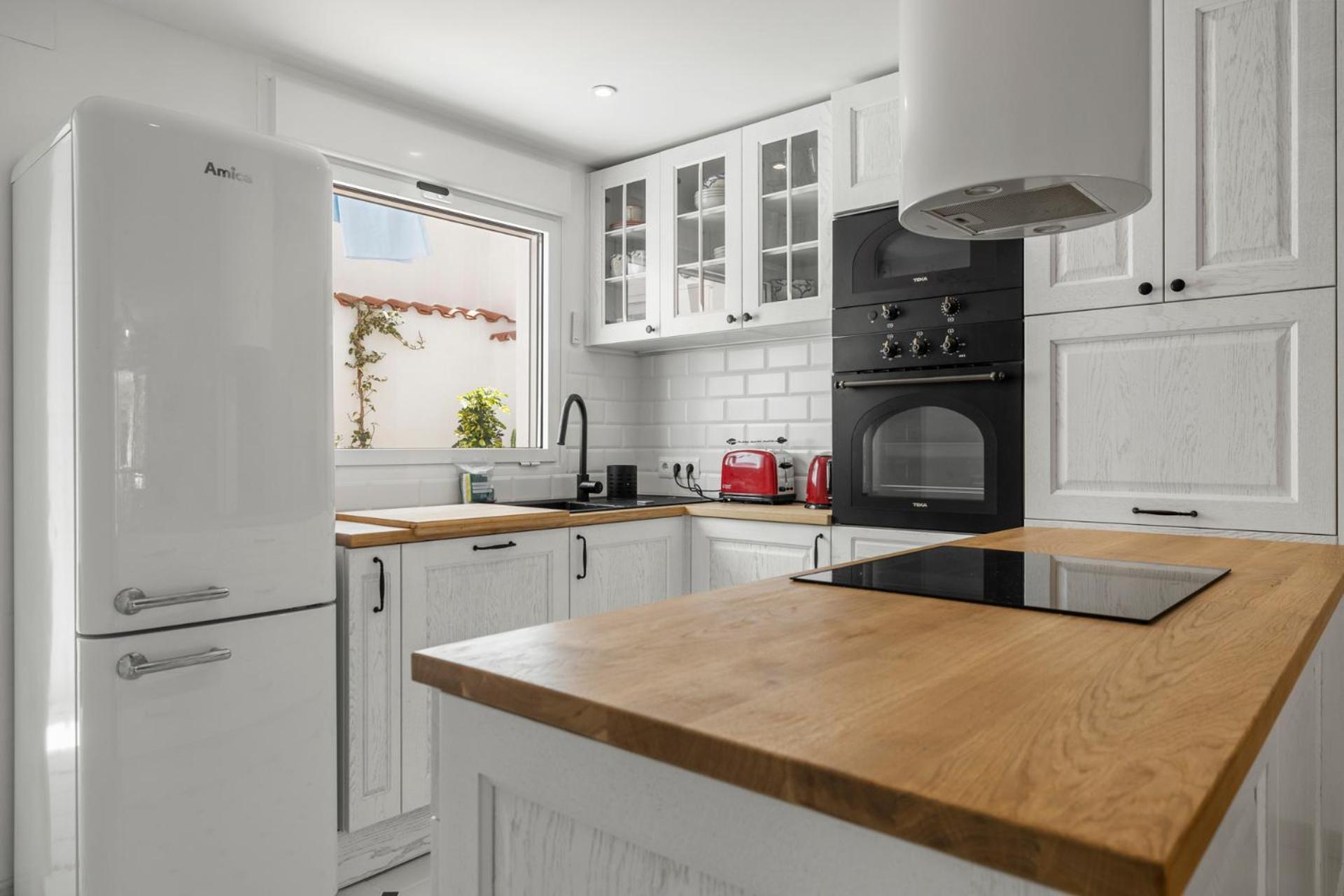 Stunning In Historic Center By Costarentals - Mal05 Appartamento Málaga
